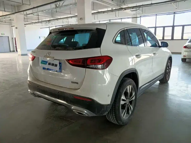 Mercedes-Benz GLA-Class — Фото автомобиля 6