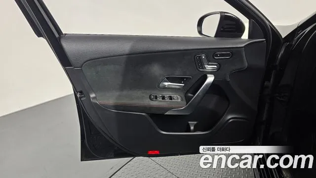 Mercedes-Benz A-Class W177 — Фото автомобиля 13