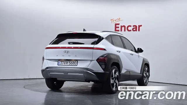 Hyundai Kona Kona (SX2) Бензин 1.6 турбо 2WD — Фото автомобиля 2