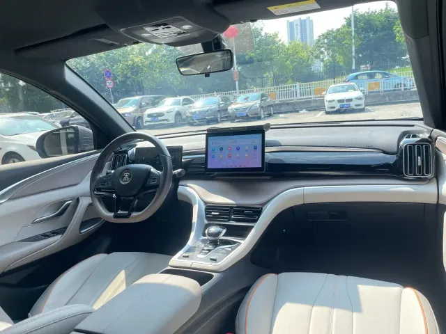 BYD Song Pro — Фото автомобиля 24