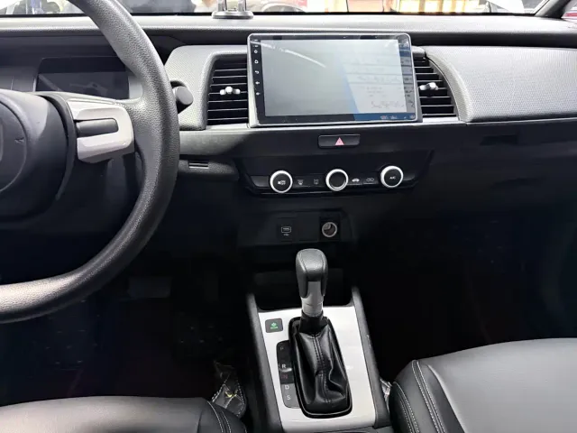 Honda Fit — Фото автомобиля 13