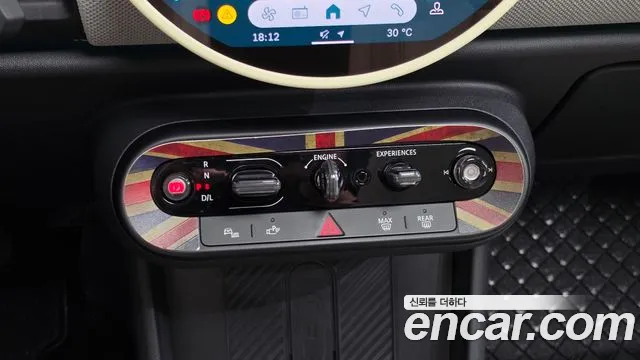 Mini Cooper — Фото автомобиля 3