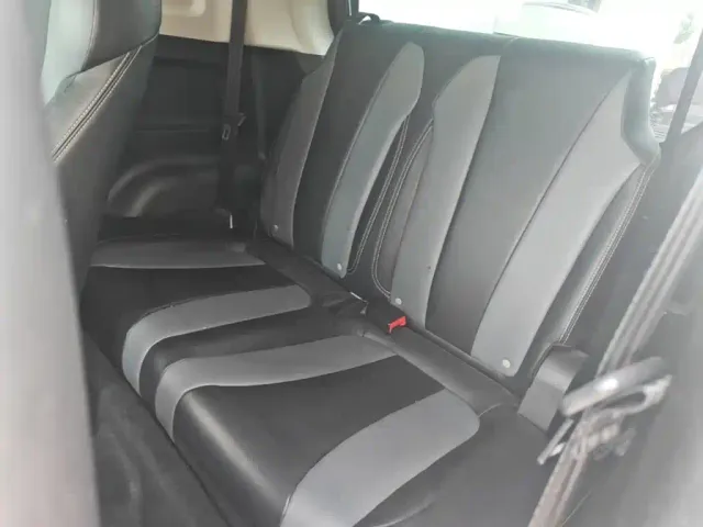 Roewe Clever — Фото автомобиля 12