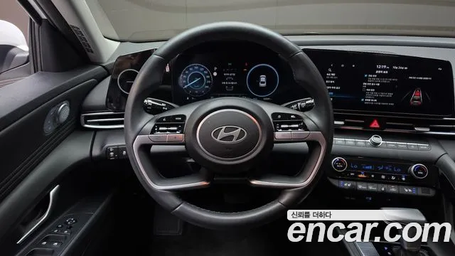Hyundai Avante CN7 — Фото автомобиля 19