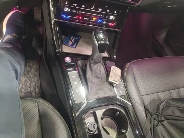 Volkswagen Passat — Фото автомобиля 13