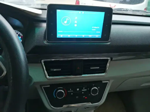Jinbei New Hiace X30L — Фото автомобиля 12