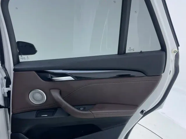 BMW X1 — Фото автомобиля 27