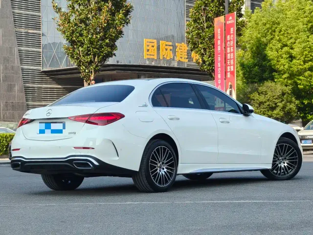Mercedes-Benz C-Class — Фото автомобиля 6