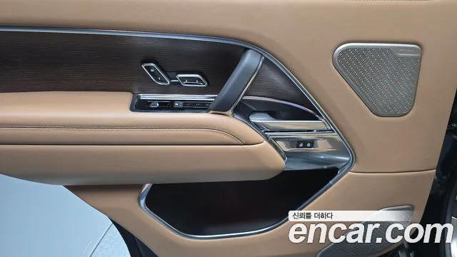 Land Rover Range Rover — Фото автомобиля 24