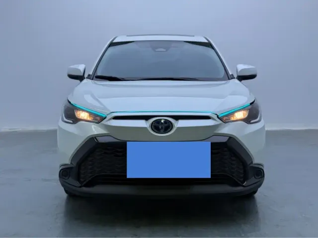 Toyota Frontlander — Фото автомобиля 2