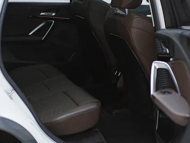 BMW X1 — Фото автомобиля 15