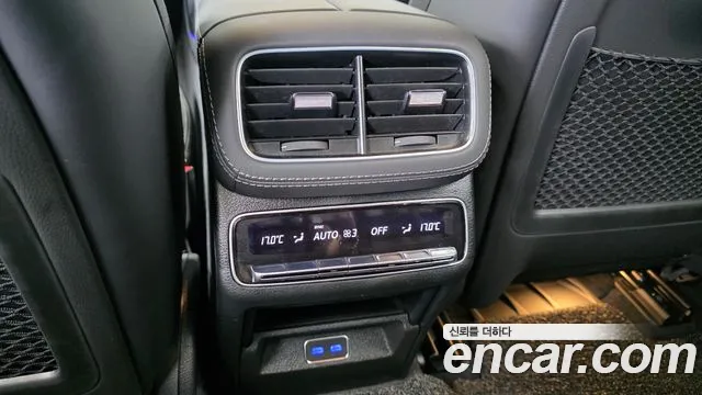 Mercedes-Benz GLE-Class — Фото автомобиля 28