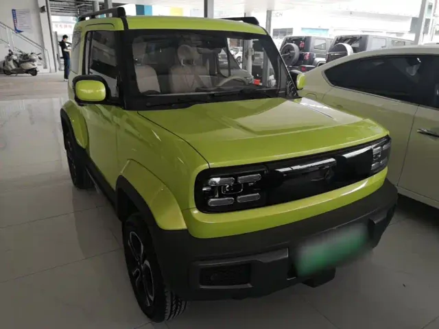 Baojun Yep — Фото автомобиля 3