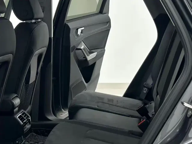 Audi Q3 — Фото автомобиля 6
