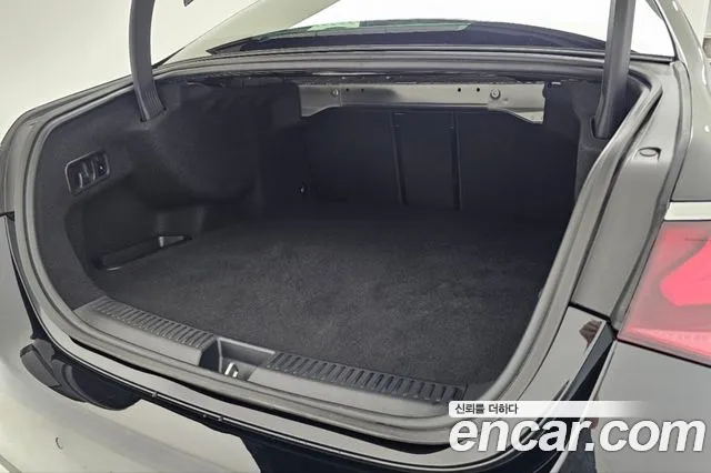 Mercedes-Benz E-Class E-класс W214 — Фото автомобиля 11