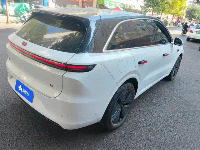 Li Auto L6 — Фото автомобиля 3