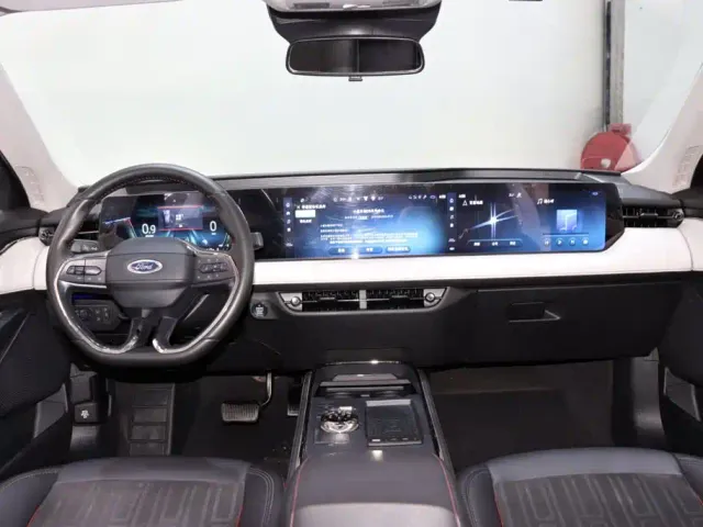 Ford Mondeo — Фото автомобиля 12
