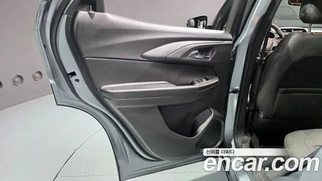 ChevroletGMDaewoo Trailblazer Trailblazer 1.3 турбо 4WD — Фото автомобиля 25