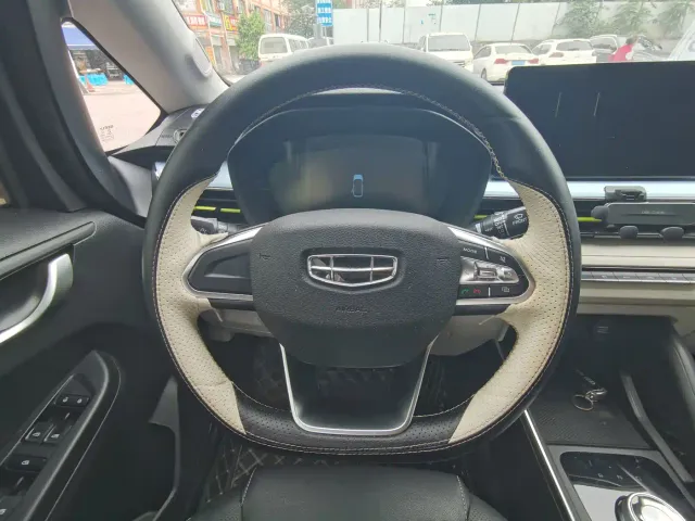 Geely Geometry EX3 Kung Fu Bull — Фото автомобиля 14