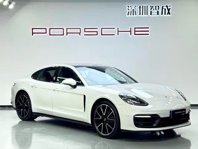 Porsche Panamera — Фото автомобиля 3