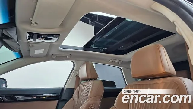 Hyundai Grandeur GN7 — Фото автомобиля 19