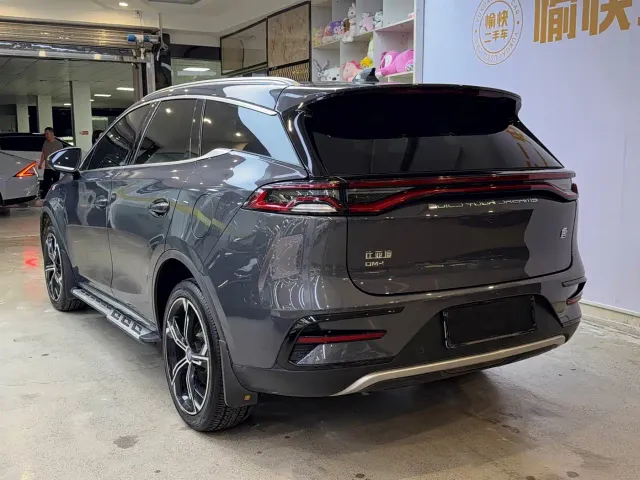 BYD Tang — Фото автомобиля 7