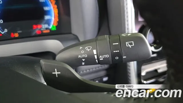 Toyota Alphard — Фото автомобиля 16