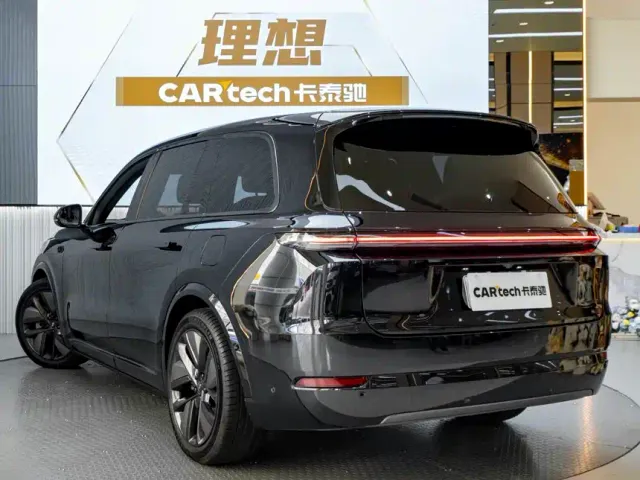 Li Auto L9 — Фото автомобиля 6