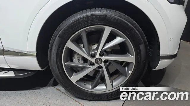 Genesis GV80 2.5T Бензин 2WD — Фото автомобиля 6