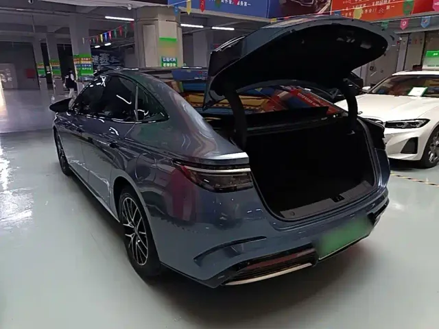 BYD Seal — Фото автомобиля 4