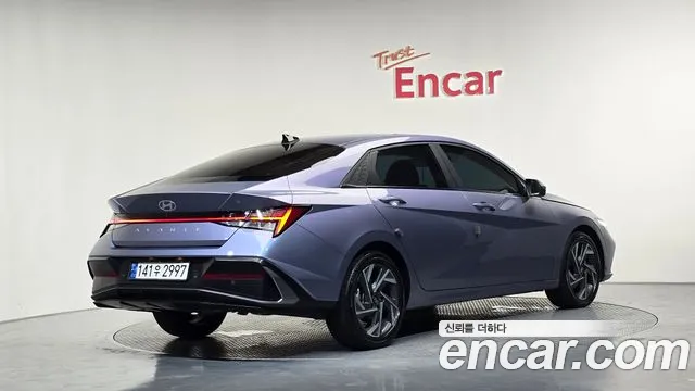 Hyundai AVANTE Новый Avante (CN7) — Фото автомобиля 2