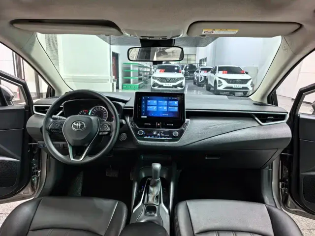 Toyota Corolla — Фото автомобиля 9