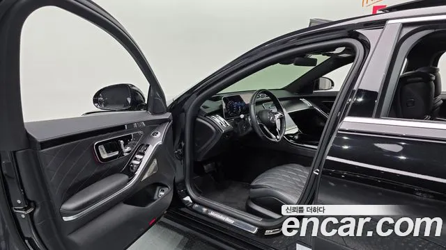 Mercedes-Benz S-Class — Фото автомобиля 11