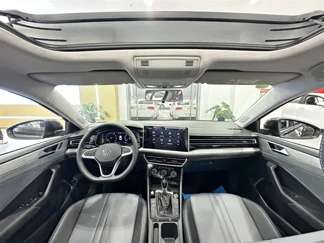 Volkswagen Sagitar — Фото автомобиля 7