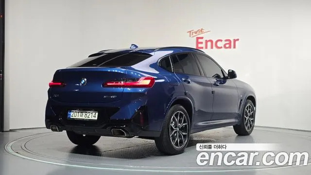 BMW X4 xDrive20i M Sport — Фото автомобиля 2