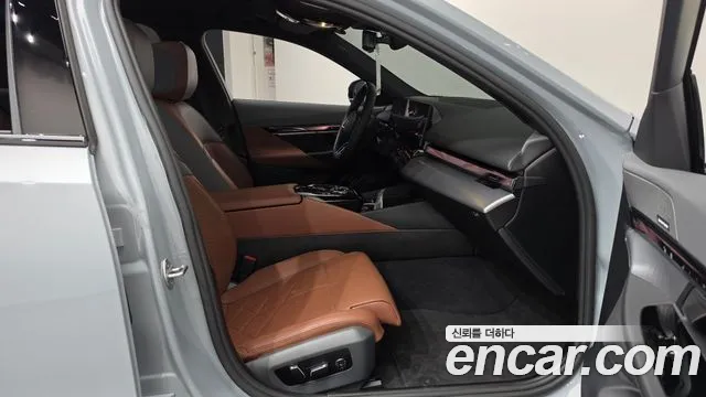 BMW 5-Series 5 серия (G60) 530i xDrive M Sport — Фото автомобиля 21
