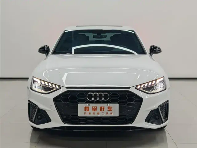 Audi A4L — Фото автомобиля 2