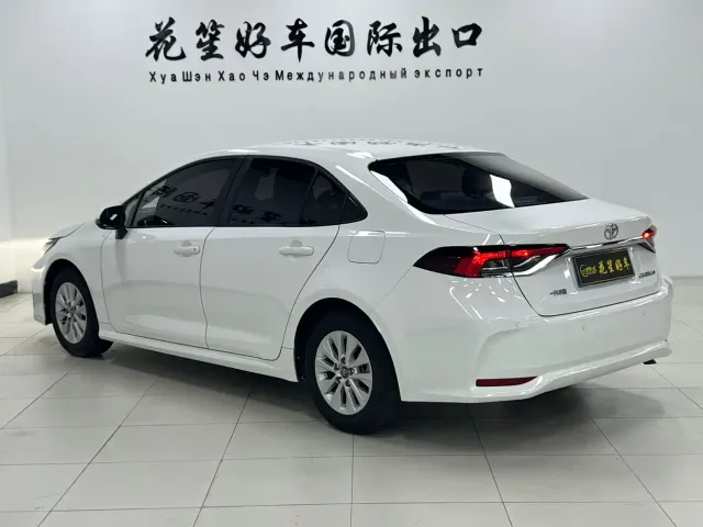 Toyota Corolla — Фото автомобиля 7