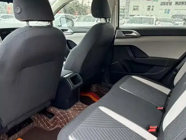 Volkswagen Tharu — Фото автомобиля 5