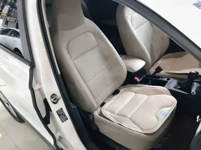 Volkswagen Tharu — Фото автомобиля 24
