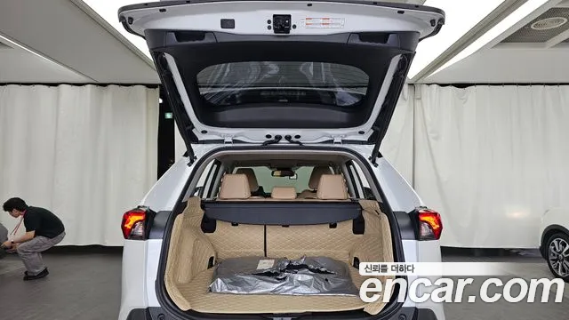 Toyota RAV4 — Фото автомобиля 19