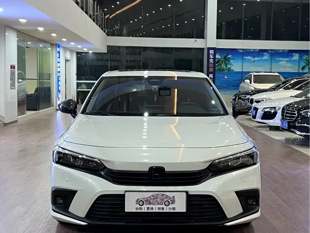 Honda Civic — Фото автомобиля 2
