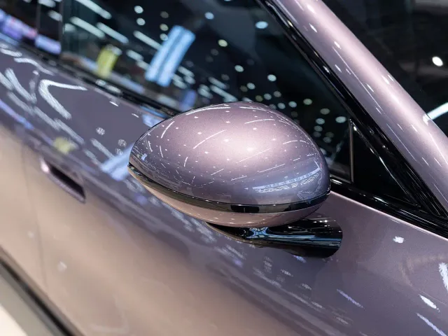 Xiaomi SU7 — Фото автомобиля 17