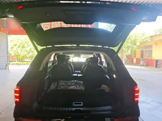 Ford Edge — Фото автомобиля 18