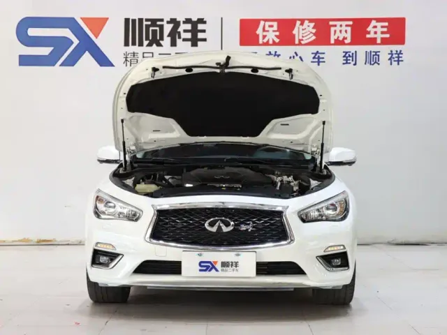 Infiniti Q50L — Фото автомобиля 18