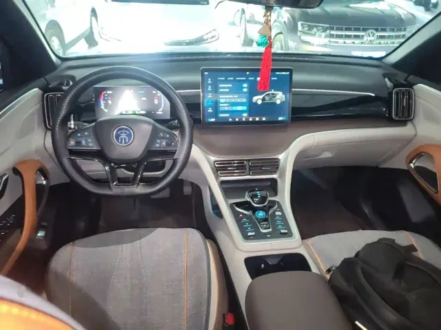 BYD Song Pro — Фото автомобиля 9