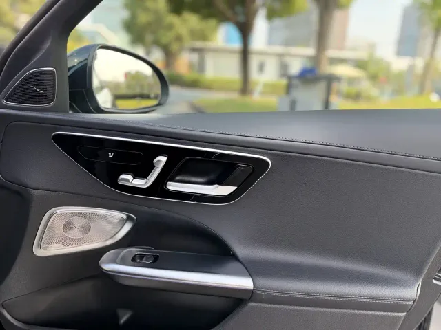 Mercedes-Benz C-Class — Фото автомобиля 10