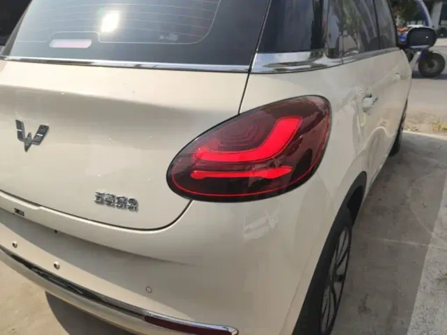 Wuling Bingo — Фото автомобиля 7