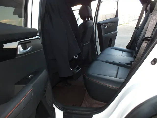 Kia Sportage — Фото автомобиля 6