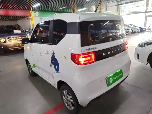 Wuling Hongguang Mini EV — Фото автомобиля 4